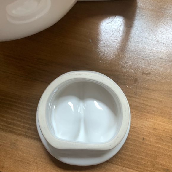 Vintage Modernist Bauhaus pure white Teapot. Immaculate condition. - Picture 4 of 7